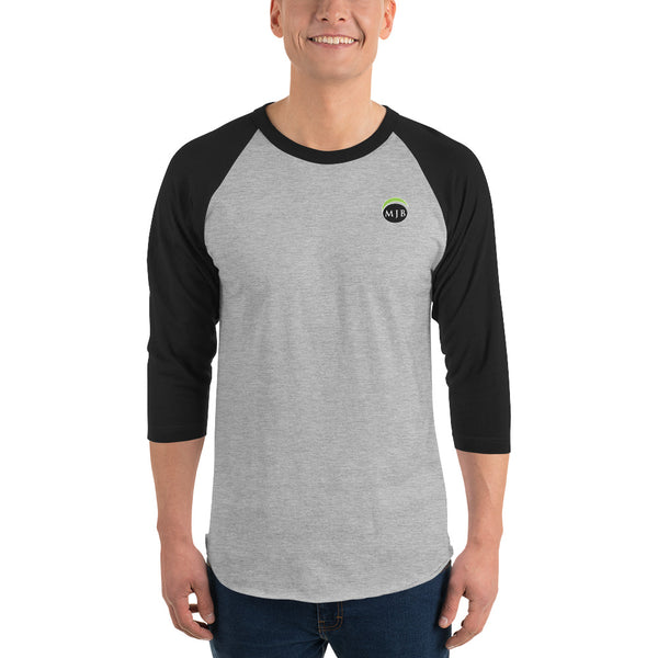 3/4 sleeve raglan shirt